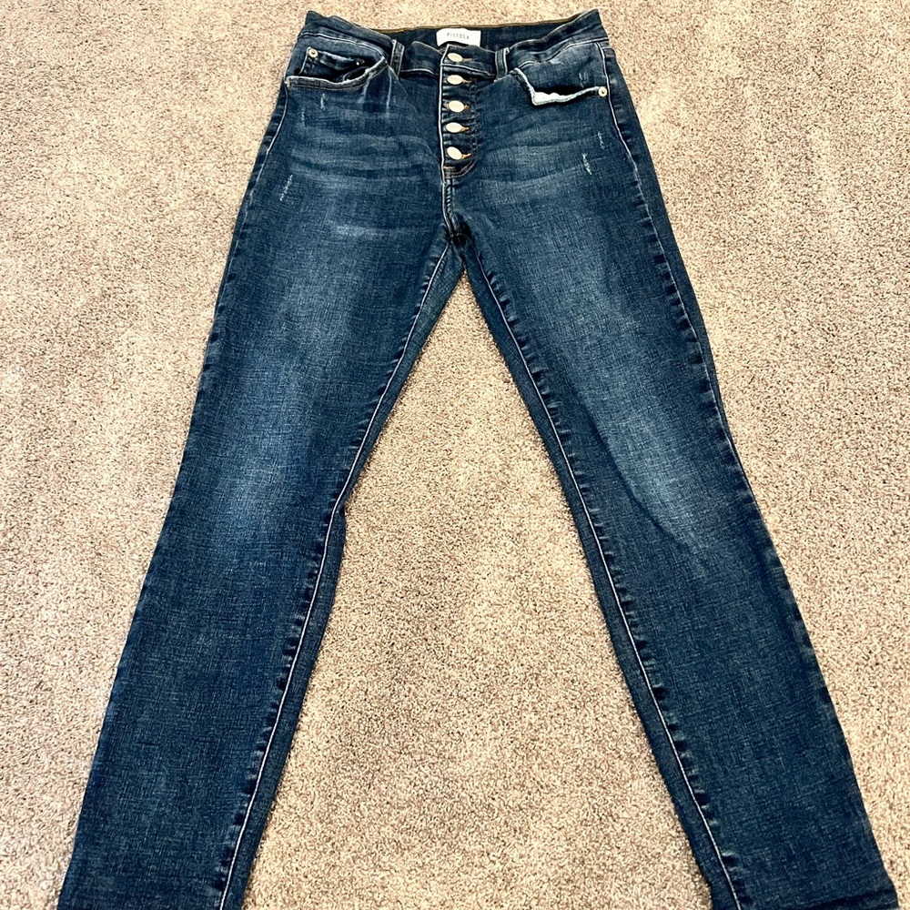 Pistola dark wash skinny jeans. Button fly size 28. Excellent condition.